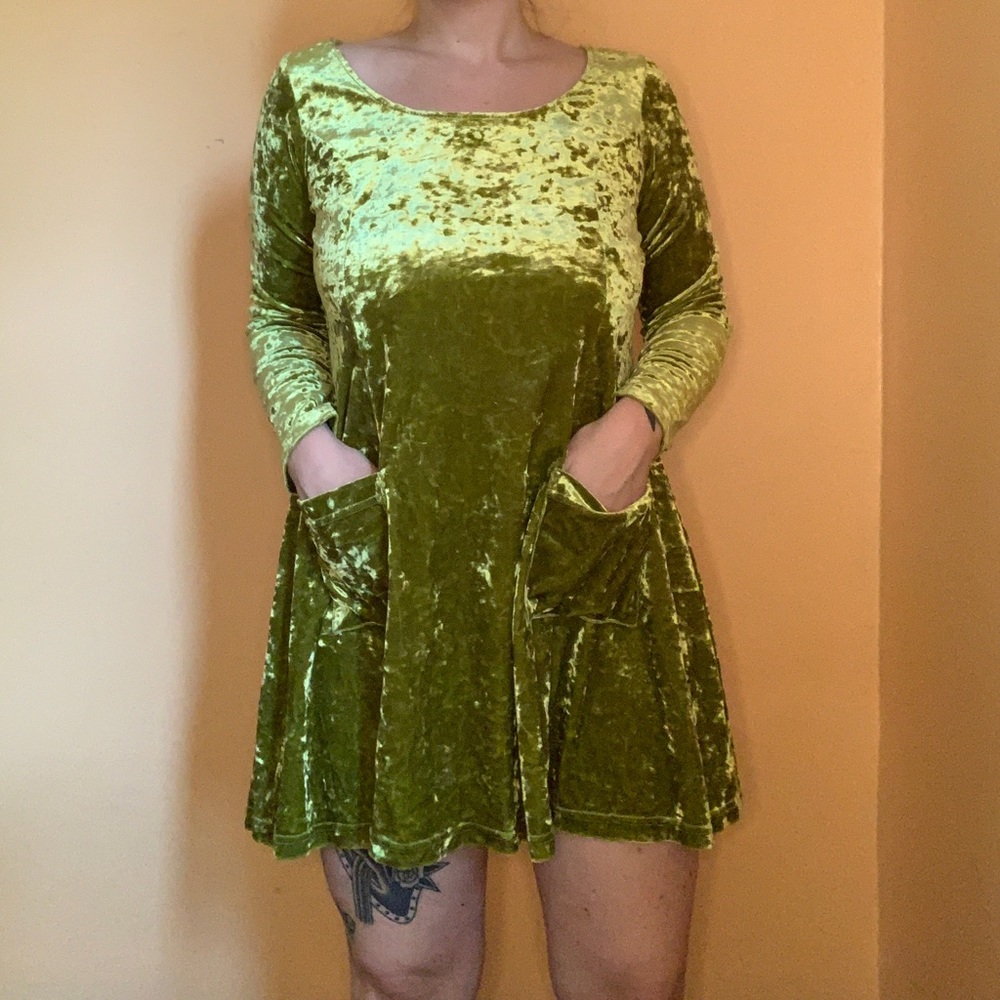 Vintage Crushed Green Velvet pocket dress